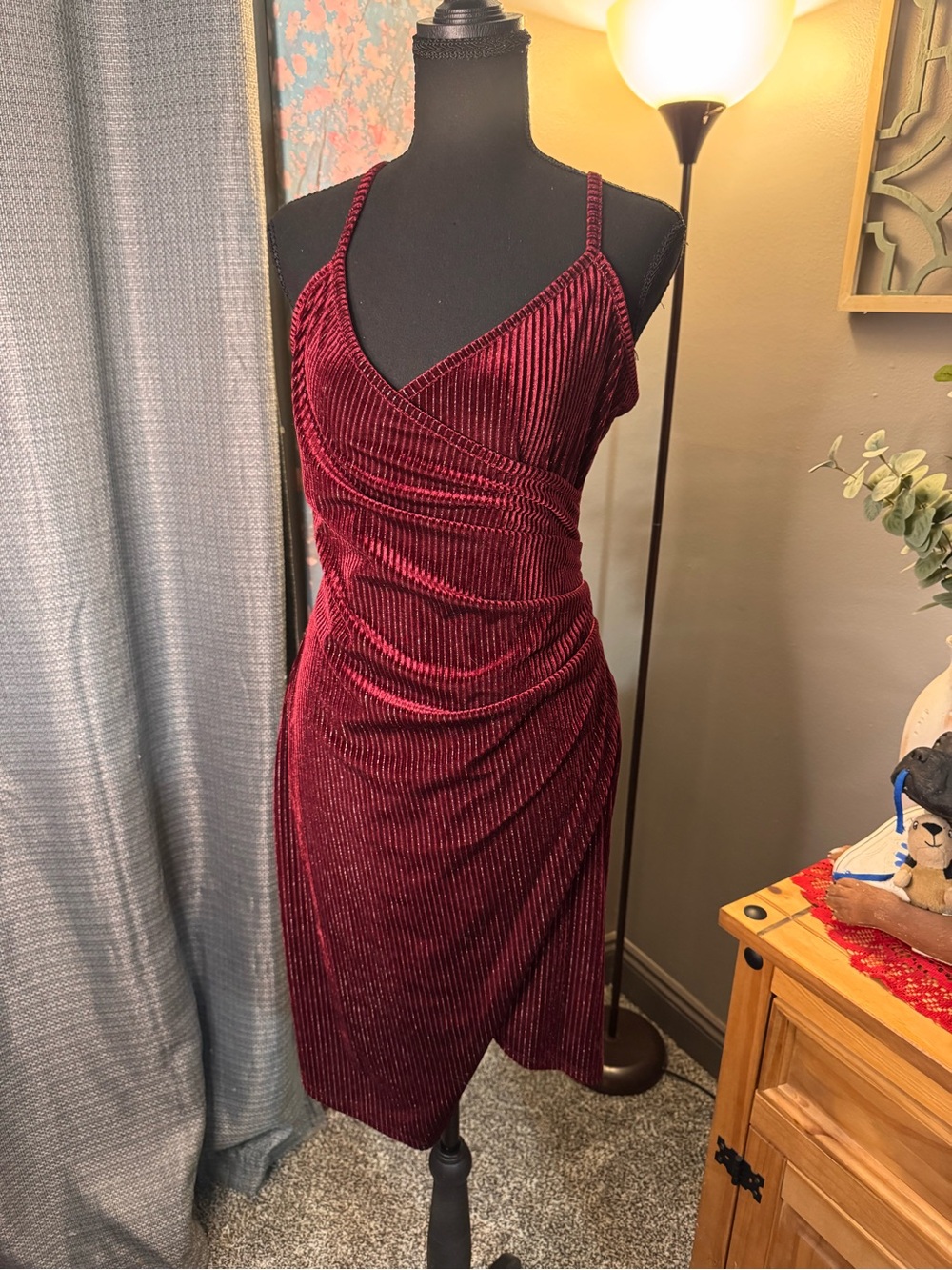 Almost Famous Deep Wine Velvet Pleated Midi Dress